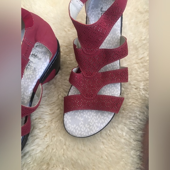 JBU By JAMBU - NEW Pink Memory Foam Heeled Sandals 8.5 - Picture 8 of 17